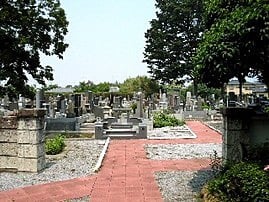墓地1